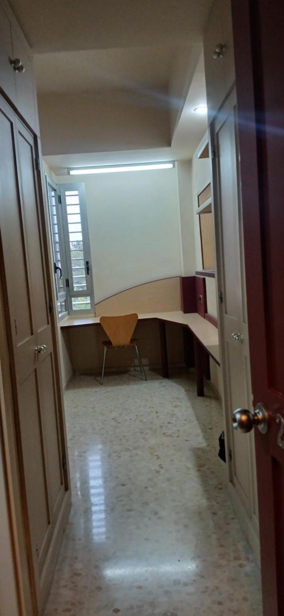 Larru Los Bermejales Residencia Universitaria Sevilla Eksteriør bilde