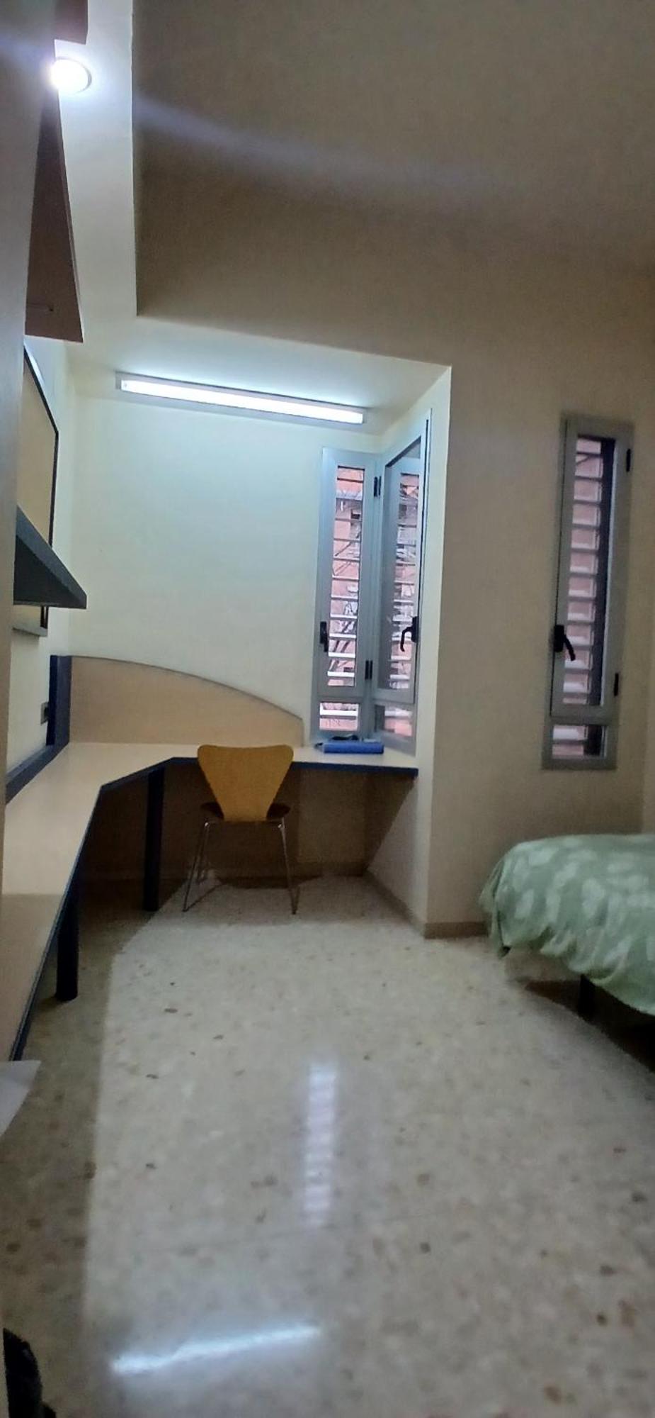 Larru Los Bermejales Residencia Universitaria Sevilla Eksteriør bilde